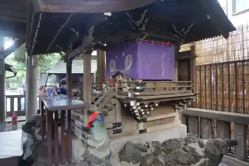 被官稲荷神社の本殿・本堂