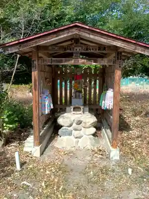 阿弥陀寺の{uncategorized: "未分類", other: "その他", undefined: "問題あり", building: "その他建物", grave: "お墓", sacred_gate: "鳥居", guardian: "狛犬", statue: "像", buddha: "仏像", history: "歴史", nature: "自然", garden: "庭園", animal: "動物", pagoda: "塔", temizu: "手水舎", mountain_gate: "山門・神門", sanctuary: "本殿・本堂", subordinate: "末社・摂社", art: "芸術", scenery: "景色", jizo: "地蔵", ema: "絵馬", goshuin: "御朱印", omikuji: "おみくじ", items: "授与品その他", amulet: "お守り", goshuincho: "御朱印帳", eats: "食事", festival: "お祭り", votive_dance: "神楽", shichigosan: "七五三参", wedding: "結婚式", experience: "体験その他", initially: "初詣", around: "周辺", anti_infection: "感染症対策"}