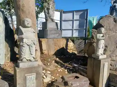 雲竜寺の{uncategorized: "未分類", other: "その他", undefined: "問題あり", building: "その他建物", grave: "お墓", sacred_gate: "鳥居", guardian: "狛犬", statue: "像", buddha: "仏像", history: "歴史", nature: "自然", garden: "庭園", animal: "動物", pagoda: "塔", temizu: "手水舎", mountain_gate: "山門・神門", sanctuary: "本殿・本堂", subordinate: "末社・摂社", art: "芸術", scenery: "景色", jizo: "地蔵", ema: "絵馬", goshuin: "御朱印", omikuji: "おみくじ", items: "授与品その他", amulet: "お守り", goshuincho: "御朱印帳", eats: "食事", festival: "お祭り", votive_dance: "神楽", shichigosan: "七五三参", wedding: "結婚式", experience: "体験その他", initially: "初詣", around: "周辺", anti_infection: "感染症対策"}