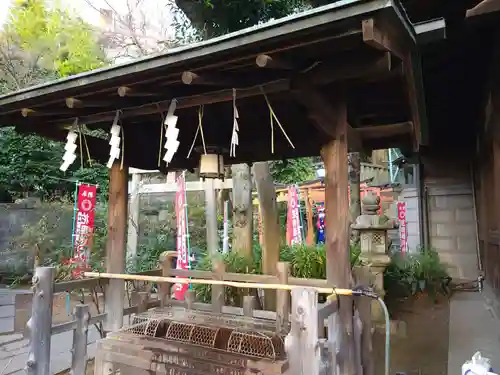 花園稲荷神社の手水