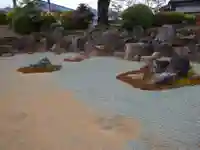 西榮長成寺の庭園