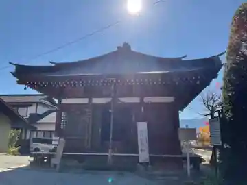 長圓寺の本殿・本堂