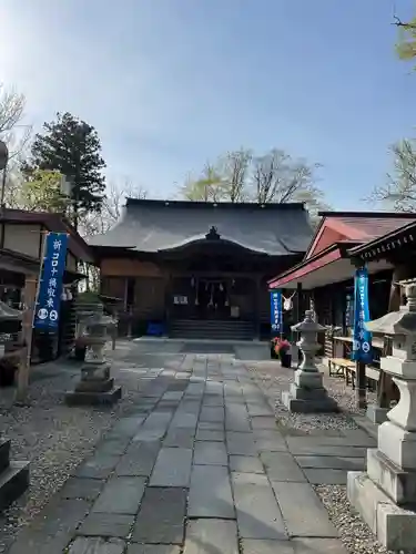 八幡秋田神社の本殿