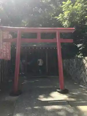 白龍稲荷大神の鳥居