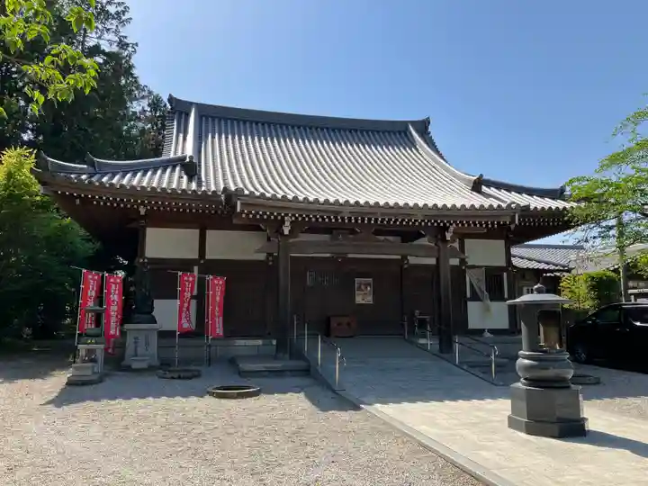 長楽寺の本殿・本堂