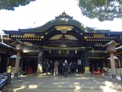 穴八幡宮の本殿・本堂