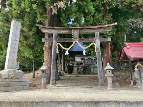 葛山落合神社の鳥居