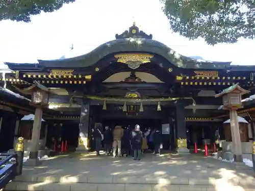 穴八幡宮の本殿・本堂