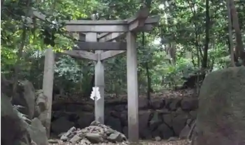 木嶋坐天照御魂神社の鳥居