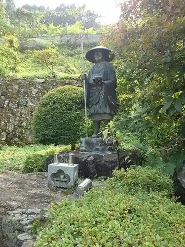 高水山　常福院　龍学寺　の像