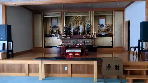 顕勝寺の本殿・本堂