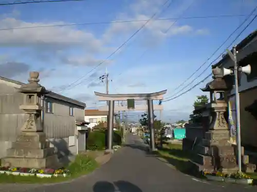 多坐弥志理都比古神社の鳥居