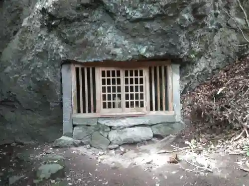 岩戸寺の建物その他