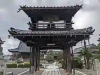 曹沢寺の山門・神門