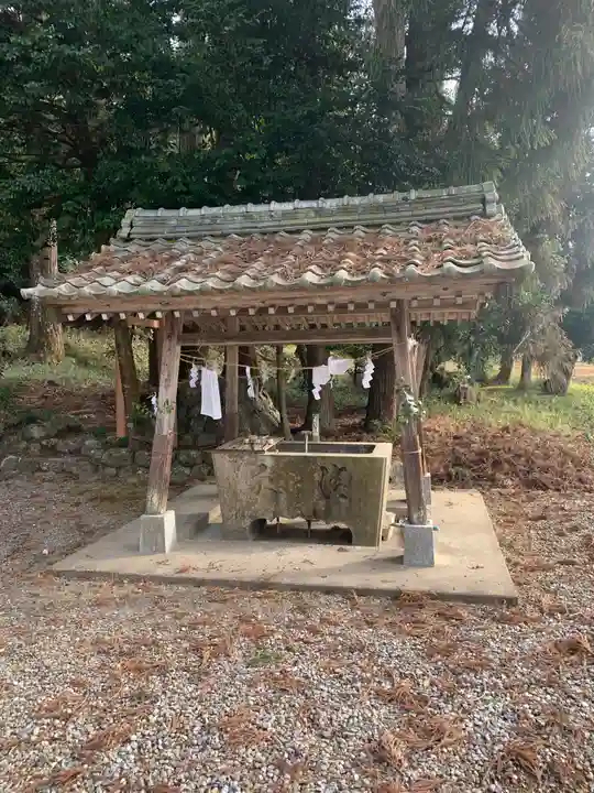 七社神明神社の手水舎
