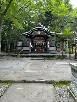 新屋山神社(山梨県)