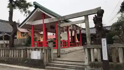 市神社の鳥居