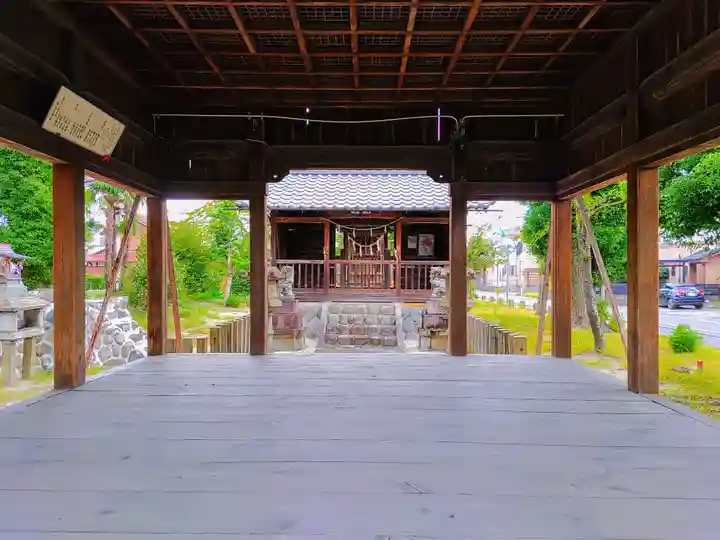 冨士社(片原一色)の本殿・本堂