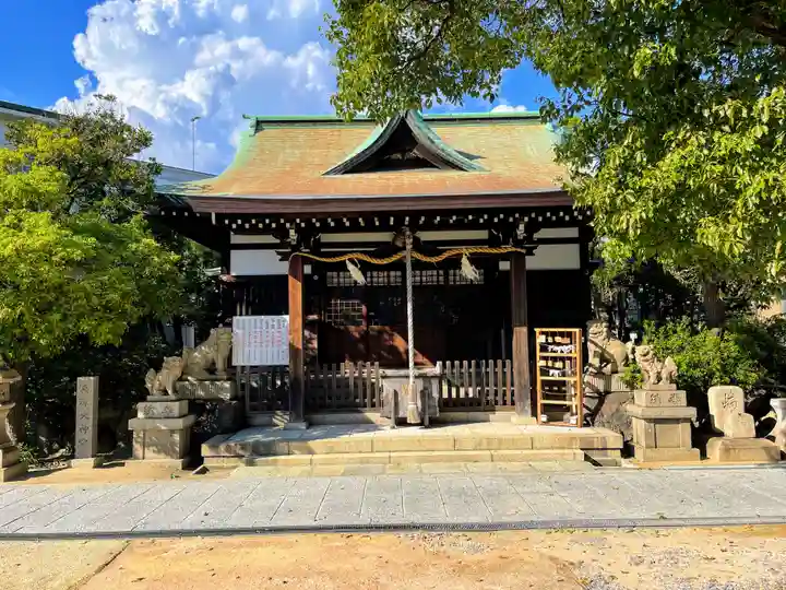 七宮神社の本殿・本堂