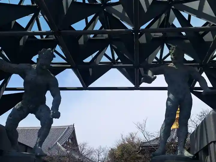 一心寺の{uncategorized: "未分類", other: "その他", undefined: "問題あり", building: "その他建物", grave: "お墓", sacred_gate: "鳥居", guardian: "狛犬", statue: "像", buddha: "仏像", history: "歴史", nature: "自然", garden: "庭園", animal: "動物", pagoda: "塔", temizu: "手水舎", mountain_gate: "山門・神門", sanctuary: "本殿・本堂", subordinate: "末社・摂社", art: "芸術", scenery: "景色", jizo: "地蔵", ema: "絵馬", goshuin: "御朱印", omikuji: "おみくじ", items: "授与品その他", amulet: "お守り", goshuincho: "御朱印帳", eats: "食事", festival: "お祭り", votive_dance: "神楽", shichigosan: "七五三参", wedding: "結婚式", experience: "体験その他", initially: "初詣", around: "周辺", anti_infection: "感染症対策"}