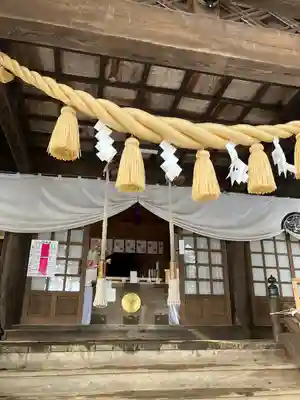 春日山神社の本殿・本堂