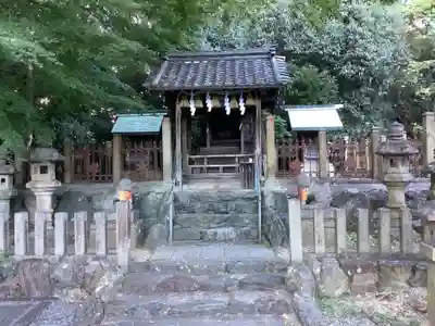 城山八幡宮の末社・摂社
