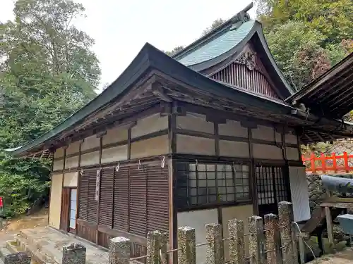 敢國神社のその他建物