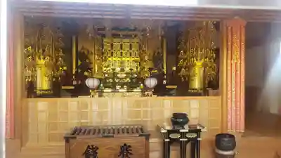 圓鏡寺の本殿・本堂