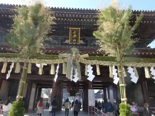 川崎大師（平間寺）の山門・神門