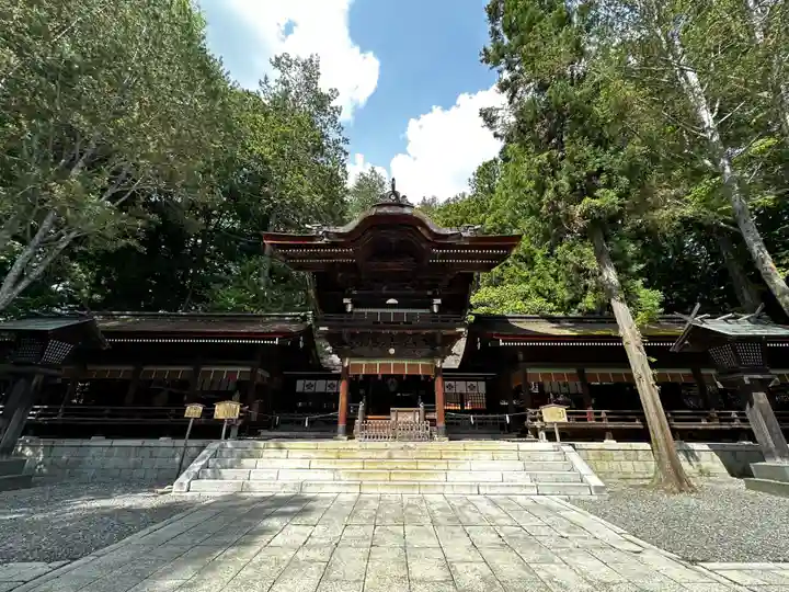 諏訪大社下社秋宮(長野県)