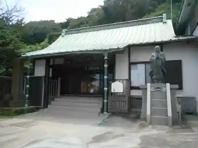 円照寺の本殿・本堂