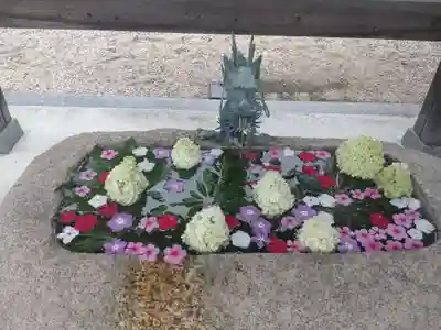 神館神社の手水舎