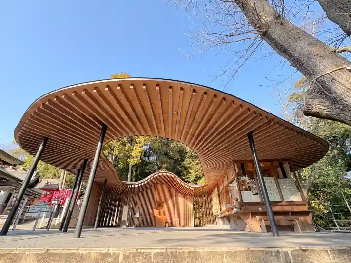 白山宮足王社の{uncategorized: "未分類", other: "その他", undefined: "問題あり", building: "その他建物", grave: "お墓", sacred_gate: "鳥居", guardian: "狛犬", statue: "像", buddha: "仏像", history: "歴史", nature: "自然", garden: "庭園", animal: "動物", pagoda: "塔", temizu: "手水舎", mountain_gate: "山門・神門", sanctuary: "本殿・本堂", subordinate: "末社・摂社", art: "芸術", scenery: "景色", jizo: "地蔵", ema: "絵馬", goshuin: "御朱印", omikuji: "おみくじ", items: "授与品その他", amulet: "お守り", goshuincho: "御朱印帳", eats: "食事", festival: "お祭り", votive_dance: "神楽", shichigosan: "七五三参", wedding: "結婚式", experience: "体験その他", initially: "初詣", around: "周辺", anti_infection: "感染症対策"}