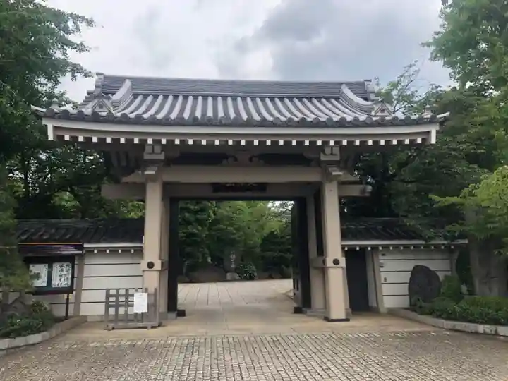 龍雲寺の山門・神門