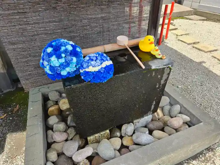 上尾御嶽神社の手水舎