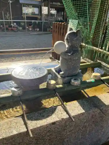 荻窪白山神社の{uncategorized: "未分類", other: "その他", undefined: "問題あり", building: "その他建物", grave: "お墓", sacred_gate: "鳥居", guardian: "狛犬", statue: "像", buddha: "仏像", history: "歴史", nature: "自然", garden: "庭園", animal: "動物", pagoda: "塔", temizu: "手水舎", mountain_gate: "山門・神門", sanctuary: "本殿・本堂", subordinate: "末社・摂社", art: "芸術", scenery: "景色", jizo: "地蔵", ema: "絵馬", goshuin: "御朱印", omikuji: "おみくじ", items: "授与品その他", amulet: "お守り", goshuincho: "御朱印帳", eats: "食事", festival: "お祭り", votive_dance: "神楽", shichigosan: "七五三参", wedding: "結婚式", experience: "体験その他", initially: "初詣", around: "周辺", anti_infection: "感染症対策"}