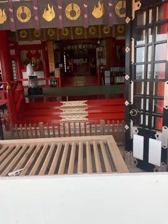高橋稲荷神社の本殿・本堂