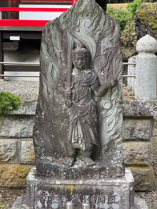 米子不動尊 本坊米子瀧山不動寺(長野県)