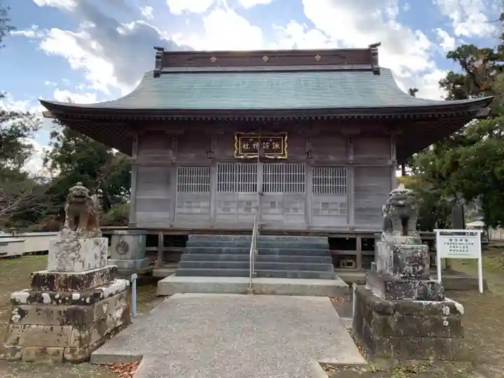 諏訪神社の本殿・本堂