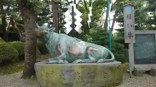 里之宮 湯殿山神社の狛犬