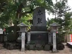 荒井神社の建物その他