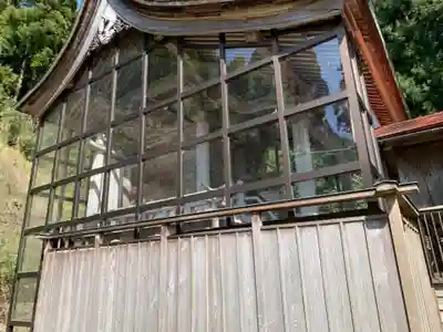 八幡神社の本殿・本堂