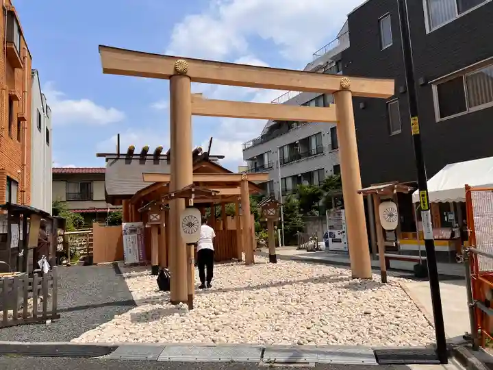 【閉業】小石川大神宮の鳥居