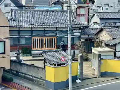 日宗寺 の{uncategorized: "未分類", other: "その他", undefined: "問題あり", building: "その他建物", grave: "お墓", sacred_gate: "鳥居", guardian: "狛犬", statue: "像", buddha: "仏像", history: "歴史", nature: "自然", garden: "庭園", animal: "動物", pagoda: "塔", temizu: "手水舎", mountain_gate: "山門・神門", sanctuary: "本殿・本堂", subordinate: "末社・摂社", art: "芸術", scenery: "景色", jizo: "地蔵", ema: "絵馬", goshuin: "御朱印", omikuji: "おみくじ", items: "授与品その他", amulet: "お守り", goshuincho: "御朱印帳", eats: "食事", festival: "お祭り", votive_dance: "神楽", shichigosan: "七五三参", wedding: "結婚式", experience: "体験その他", initially: "初詣", around: "周辺", anti_infection: "感染症対策"}