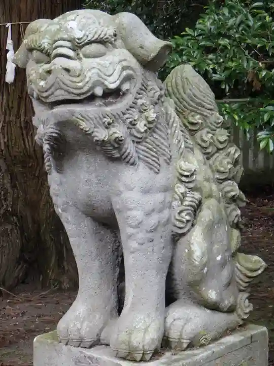倭文神社の狛犬