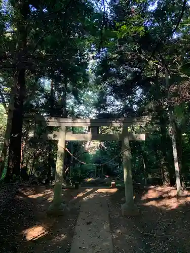 六社神社の鳥居