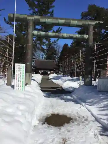 青森縣護國神社の鳥居