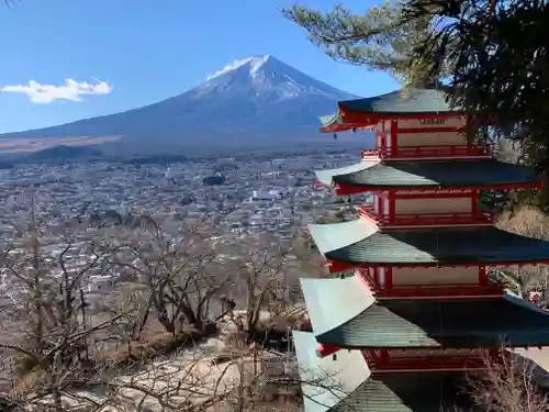 新倉富士浅間神社の景色