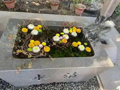 東海市熊野神社の手水舎