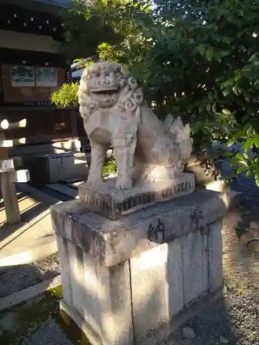 熊野神社の狛犬